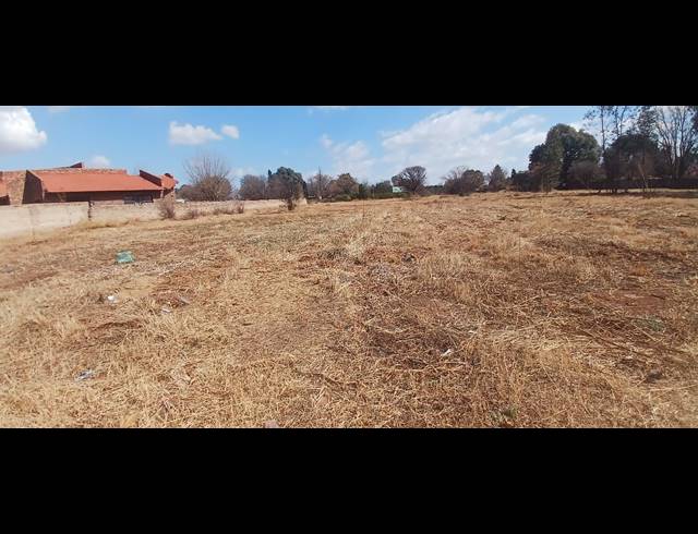 4,064M² VACANT LAND FOR SALE IN HENLEY ON KLIP